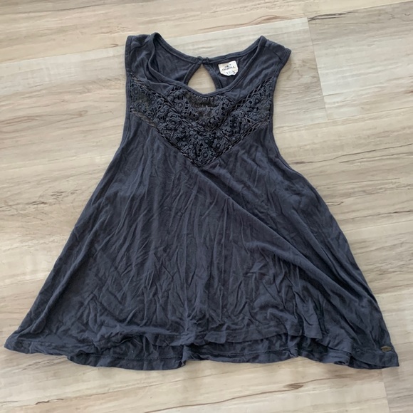 O’Neill Tank - Picture 1 of 5